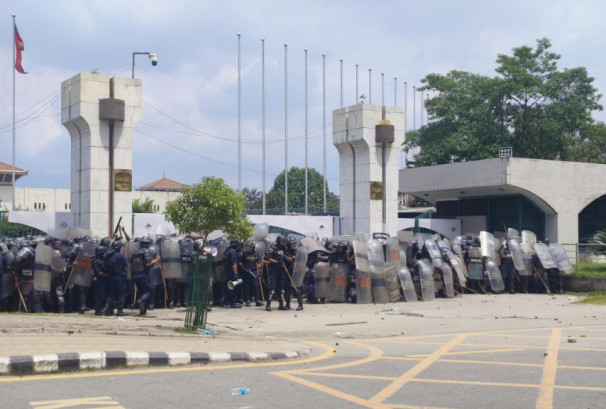 प्रहरीको गोली लागी ६ प्रदर्शनकारीको मृत्यु !