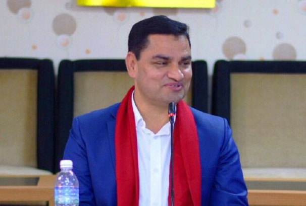 बालबालिकाको प्रतिरोधात्मक क्षमता बढाउन स्वर्णप्रासन आयुर्वेदिक थोपा प्रदान गर्ने स्वास्थ्य मन्त्रीको निर्णय