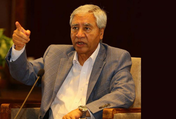 शेर बहादुर देउवाको गर्धनमा १२ टाँका