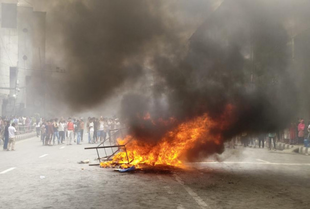 राष्ट्रपति निवासमा पनि आगजनी