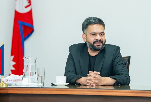 शाहको सचिवालयमा शक्ति सन्तुलन: सल्लाहकार थोरै, स्वकीय धेरै