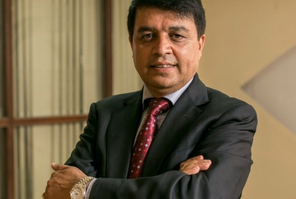 निजी क्षेत्रमाथिको आक्रमण: चन्द्र ढकालको भावनात्मक सम्बोधन-'हामी उठ्नेछौँ, फेरि बनाउनेछौँ'