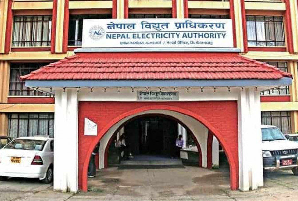 बिजुली बक्यौता असुलीमा तीव्रता: ८ उद्योगले सुरु गरे भुक्तानी