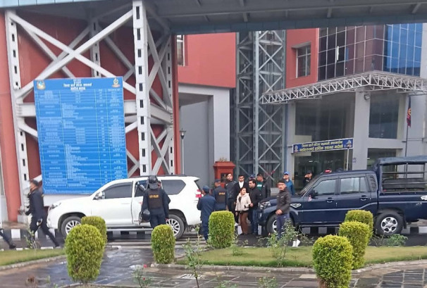 ओलीलाई अस्पताल लगियो