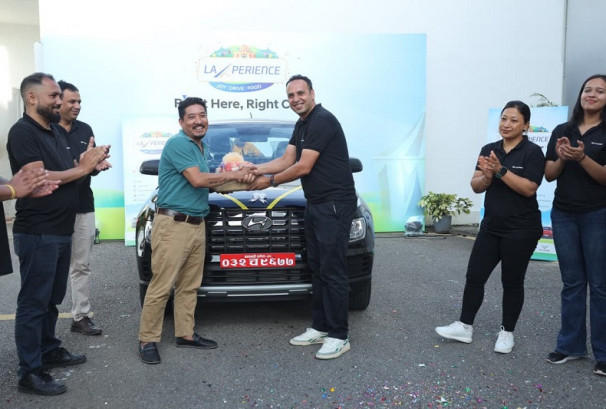 हुन्डाई नेपालद्वारा ‘फेस्टिभ डिलाइट २०८१’ को विजेतालाई बम्पर पुरस्कार हस्तान्तरण