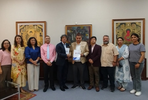 नेपाल इन्भेष्टमेण्ट मेगा बैंकले नेपाल मेडकिल एसोसिएसनका सदस्यहरुलाई विभिन्न सेवाहरुमा छुट दिने