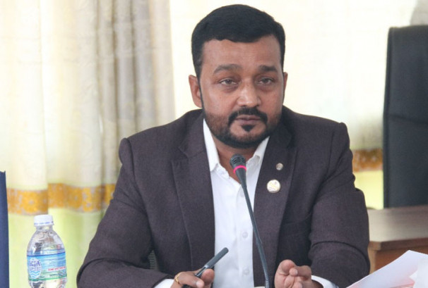 खानेपानी मन्त्री यादवले पनि दिए राजीनामा