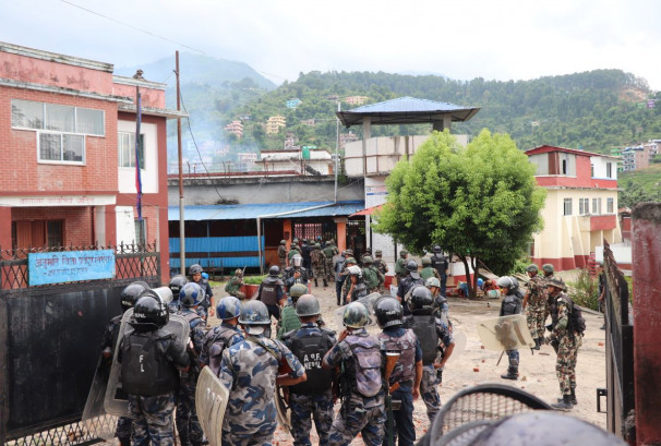 धादिङ कारागारमा कैदीबन्दीको भाग्ने प्रयास, सेनाको गोली प्रहारमा दुईको मृत्यु, सात घाइते