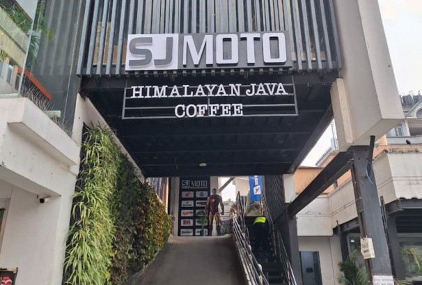 एसजे मोटो र हिमालयन जाभाद्वारा काठमाण्डौस्थित आउटलेट नयाँ स्वरूपमा सञ्चालन