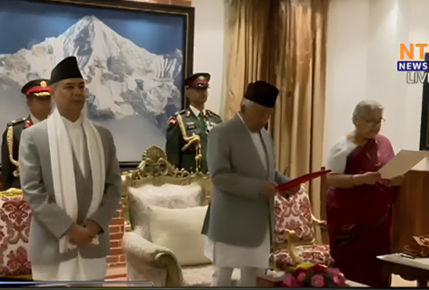 सुशीला कार्कीले शपथः मन्त्रीहरूको शपथ स्थगित, सभामुख र पूर्वप्रधानमन्त्री अनुपस्थित