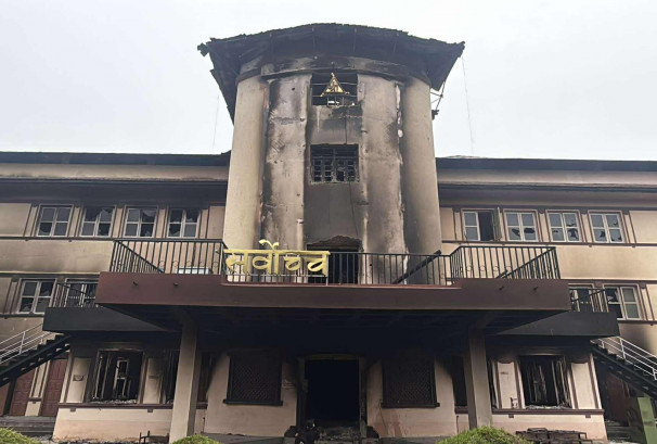 सर्वोच्च आइतबारदेखि आंशिक रूपमा सञ्चालन, बन्दीप्रत्यक्षीकरण निवेदन सुन्ने निर्णय