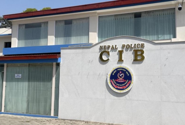 गुण एयरलाइन्सका सञ्चालक शाक्य पक्राउ, प्रभु बैंकलाई नोक्सानी पुर्याएको घटनामा संलग्न भएको आरोप