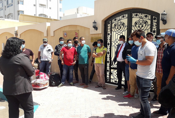 खाडीमा असुरक्षा चर्किँदै, फर्किन चाहनेको संख्या ६ हजार नाघ्यो