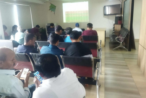 ग्राउण्ड जिरोका लगानीकर्तामा एचडीएल र साहस उर्जाको चर्चा, भन्छन् ‘दशैं अघि बजार फर्कन्छ’