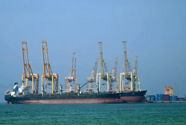 अमेरिका–इरान तनावको प्रभावः कच्चा तेलको मूल्य सात महिनाकै उच्च नजिक, सुन प्रतिऔंस ५ हजार डलर पुग्यो