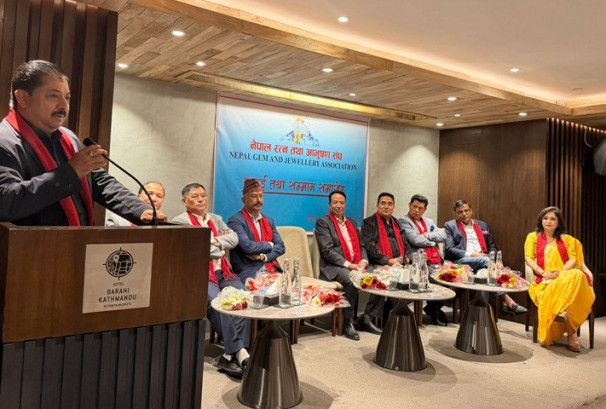 सरकारी नीतिकै कारण व्यवसायमा समस्या: महासंघ अध्यक्ष श्रेष्ठ