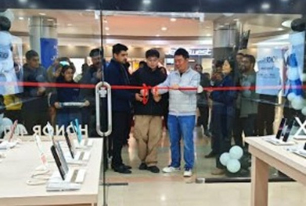 HONOR द्वारा सिटी सेन्टरमा पहिलो आधिकारिक शोरूम उद्घाटन