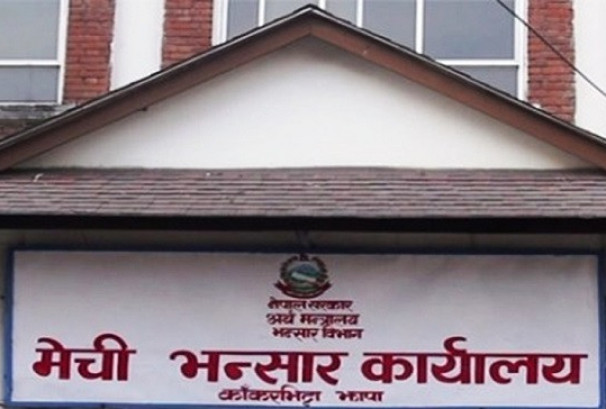 काँकरभिट्टा नाकाबाट आयात र निर्यात दुवै घट्यो, राजश्व भने वृद्धि