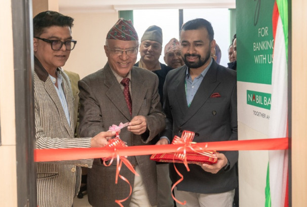 नबिल बैंकको छैटौं प्रायोरिटी बैंकिङ लाउञ्ज पोखरा शाखामा