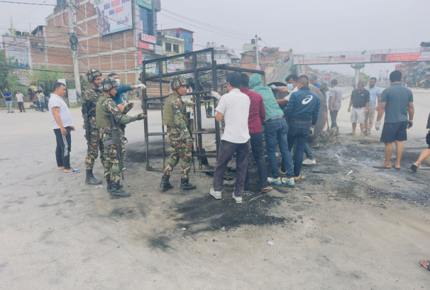 काठमाण्डौ उपत्यकामा शुक्रबारसम्म कर्फ्यू, बिहीबारदेखि सरकारी कार्यालय र बैंक खोल्न मिल्ने