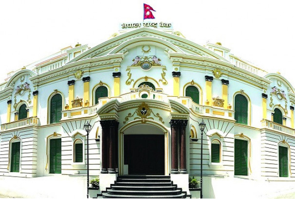 नेपालमा कति परिणामसम्म विदेशी मुद्रा भित्र्याउन र बाहिर लैजान पाइन्छ ?