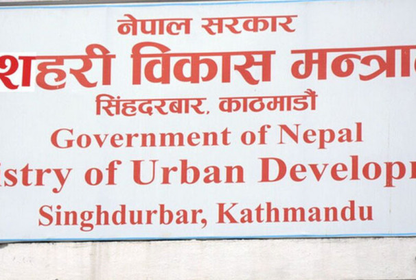 ठेक्का ढिलाइ प्रकरणमा दुई ठेकेदार प्रहरी नियन्त्रणमा