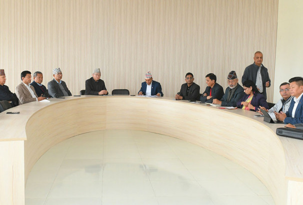 आन्दोलन कमजोर बनेपछि एमालेले माग्यो अन्य दल र नागरिक समाजको सहयोग, विरोध कार्यक्रमलाई निरन्तरता दिने