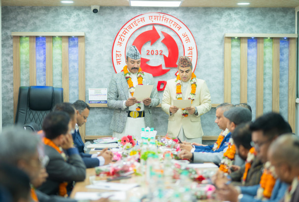 नाडाका नवनिर्वाचित अध्यक्ष उप्रेतीले गरे पदभार ग्रहण, संस्थालाई अझ सशक्त बनाउने प्रतिबद्धता