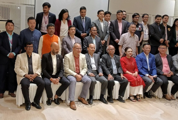 बीमाङ्कीय मूल्याङ्कन लगायत समसामयिक विषयमा छलफल