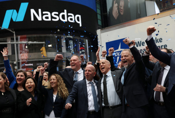 ट्रम्पको ‘सैन्य रोक’ निर्णयपछि अमेरिकी बजारमा उछाल