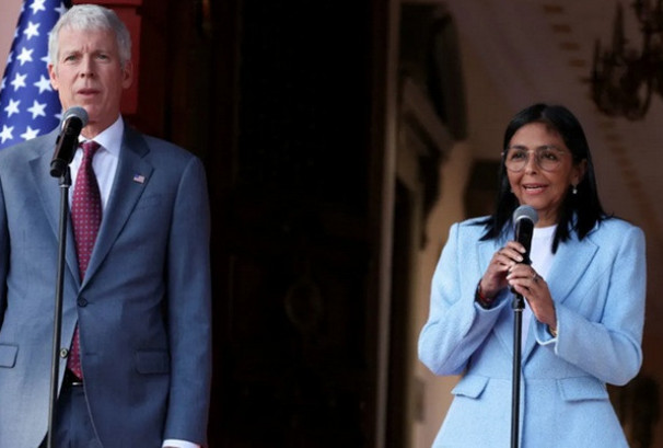 भेनेजुएलाको तेल बिक्रीबाट प्राप्त राजश्व कतारको बैंकमा जम्मा नगरिने, बिक्री आम्दानी १ अर्ब डलर नाघ्यो