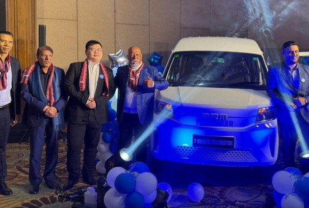 भीजी मोटर्सद्वारा ७ सिटर विद्युतीय भ्यान सार्वजनिक