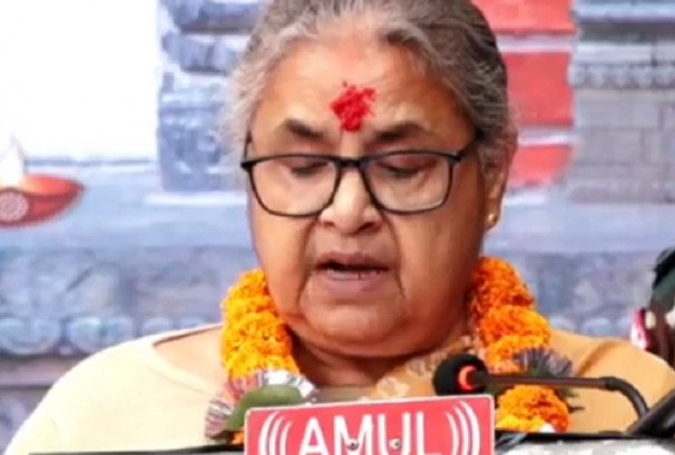 राष्ट्र बैंकले जारी गर्ने नोटमा नेपाल संवत् राख्ने प्रक्रिया अघि बढाउने प्रधानमन्त्रीको प्रतिबद्धता