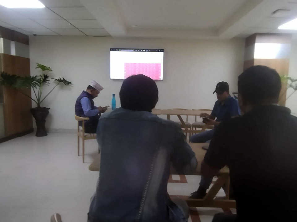 भीषण पहिरो नरोकिएपछि नेप्सेको आजको कारोबार बन्द, अत्तालिए लगानीकर्ताः किन्ने छैनन्, बेच्नेको लर्को