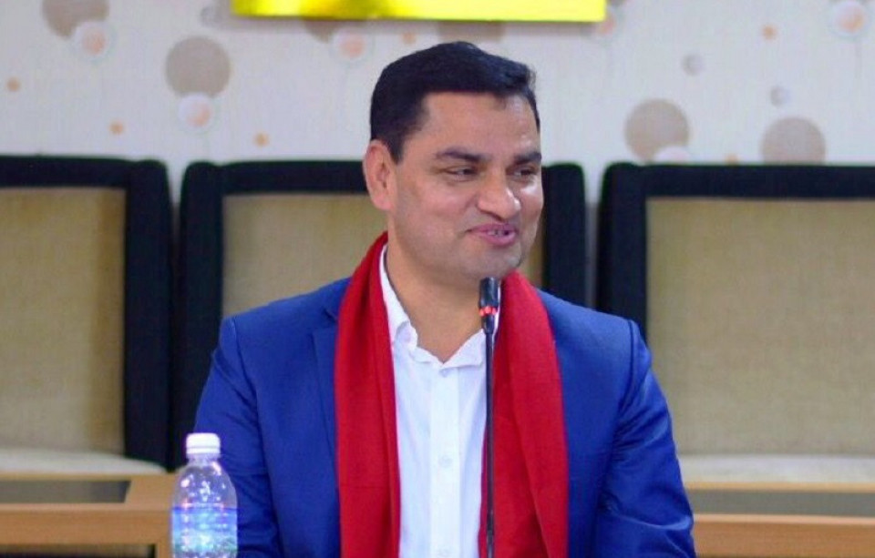 बालबालिकाको प्रतिरोधात्मक क्षमता बढाउन स्वर्णप्रासन आयुर्वेदिक थोपा प्रदान गर्ने स्वास्थ्य मन्त्रीको निर्णय