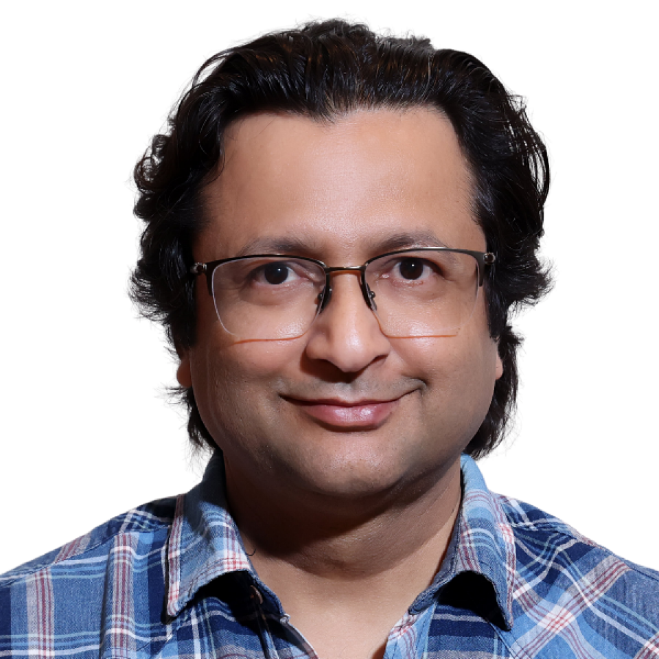 प्रधानमन्त्री कार्कीका मुख्य सल्लाहकारमा वरिष्ठ पत्रकार अजयभद्र खनाल