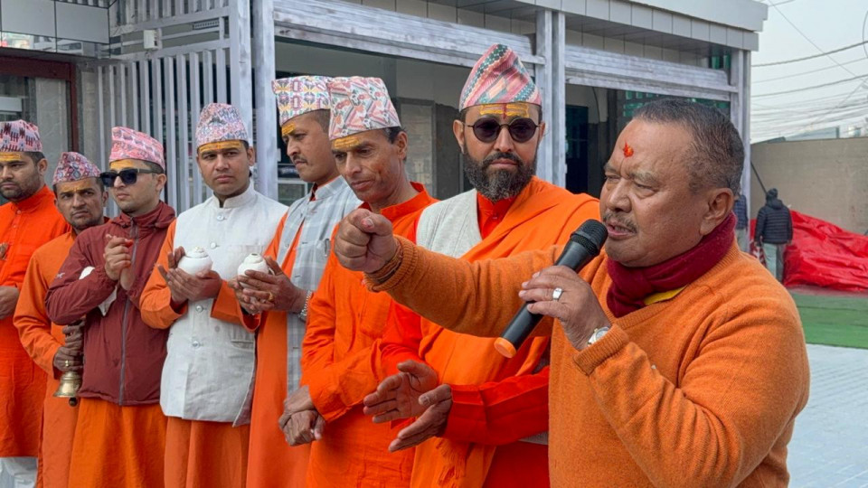 भाटभटेनीका सञ्चालक मीनबहादुर भन्छन्-"नेपालको सबै नकारात्मकता भदौ २४ गते खरानी भो, अब समृद्ध देशको नागरिक भएर मात्र मर्ने हो"