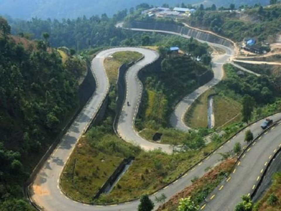 बीपी राजमार्गमा रात्रीकालीन सवारी सञ्चालनमा अस्थायी रोक