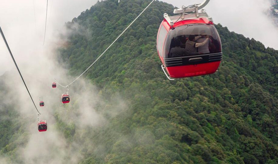 अटल आत्मबल: चन्द्रागिरि हिल्स पुननिर्माणको घोषणा, खरानीबाट उठ्ने संकल्प