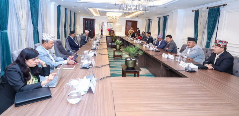 सामाजिक सञ्जालमाथिको प्रतिबन्ध हटाउन ओली तयार भएनन्, कांग्रेसले छाड्नसक्छ सरकार !