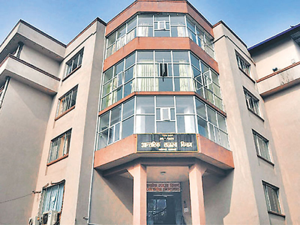 करदातालाई अर्थको राहात, साउनको कर एकमहिनापछि दाखिला गर्दा हुने