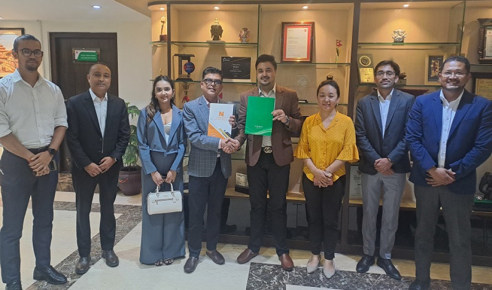 नबिल बैंक र निम्बजबीच अन्तर्राष्ट्रिय डेटा ई–सिम र ड्राइभिङ अनुमतिपत्रका लागि सम्झौता