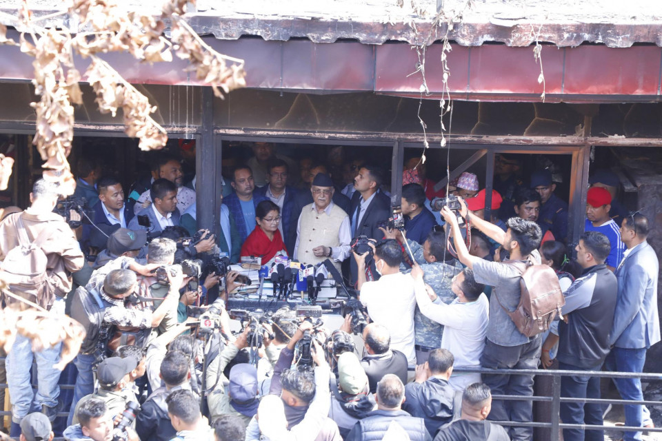 ओलीले भने, “ममाथि गृहमन्त्रीको व्यक्तिगत दुस्मनी”: बालकोटस्थित जलेको घरमा चोरी-लुटपाट, मूर्तिसमेत छाडेनन्