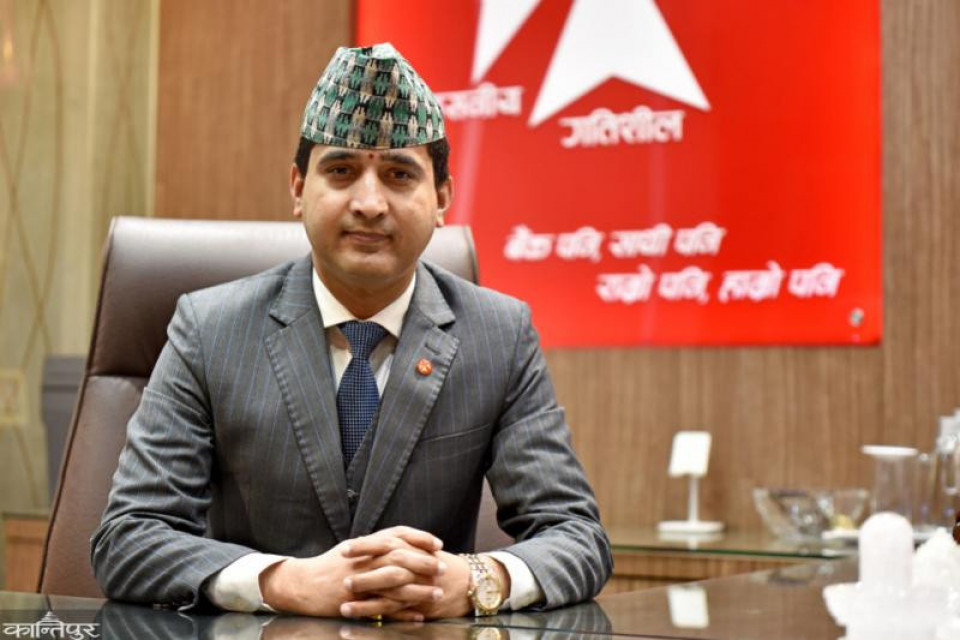 रोशन न्यौपानेले गरे बैंकिङबाटै अवकाशको घोषणा, बर्खास्तीको तयारीपछि आएको थियो राजीनामा !