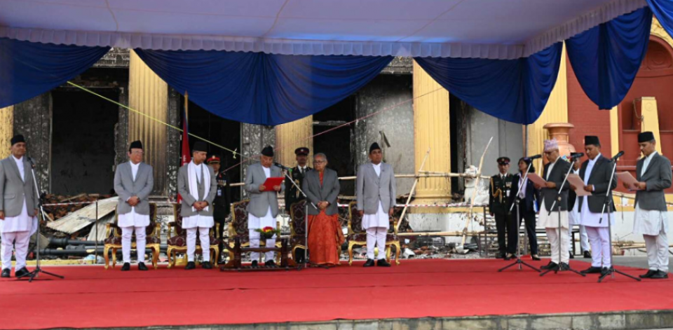 खुल्ला चौरको टेन्टमा भयो तीन मन्त्रीको सपथ