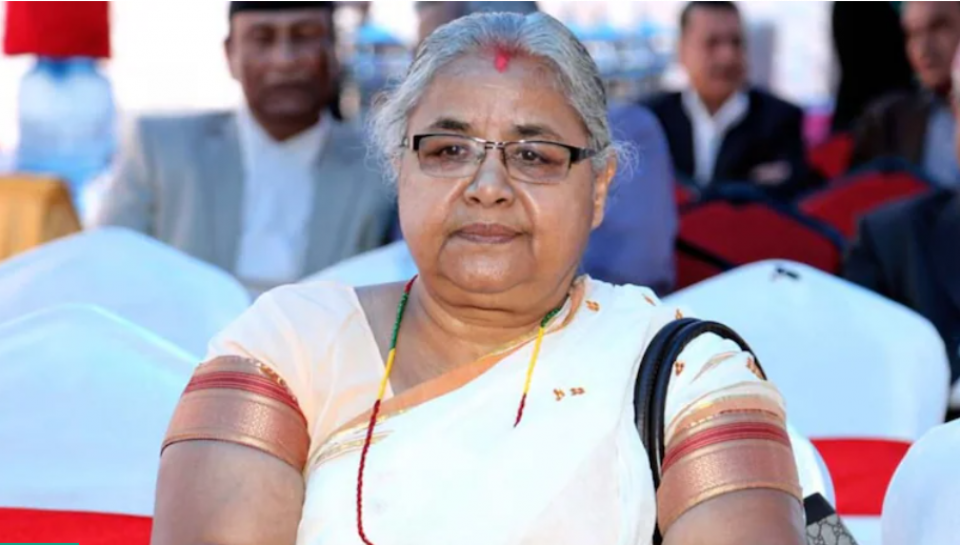 पहिलो महिला प्रधानमन्त्रीको सपथ स्थगित, संसद् विघटनको मुद्दाले वार्ता अड्कियो