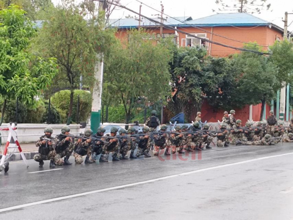 शितल निवासमा 'वार कि पार'को वार्ता, कुरा मिले सुशीला प्रधानमन्त्री, नमिले संकटकाल !