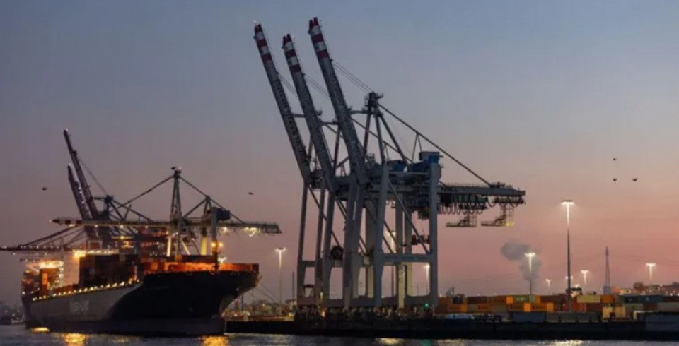 युरोपेली संसदद्वारा अमेरिकी व्यापार सम्झौता निलम्बन गर्ने तयारी, विश्व सेयर बजारमा गिरावट