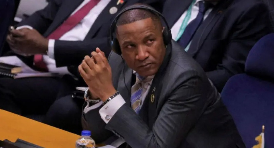 विश्वकै सबैभन्दा ठूलो हिरा उत्पादक देशमा स्वास्थ्य आपतकाल घोषणा