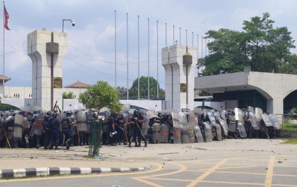 काठमाण्डौको चक्रपथ क्षेत्रभित्र अनिश्चितकालका लागि कर्फ्यु